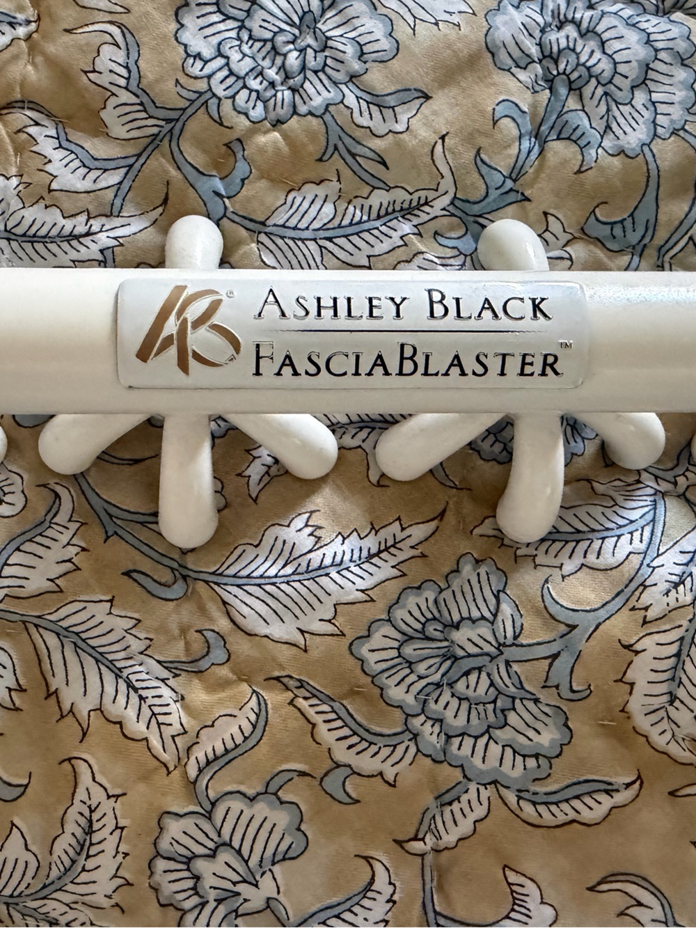 Ashley Black FasciaBlaster Handheld Massage Tool - White